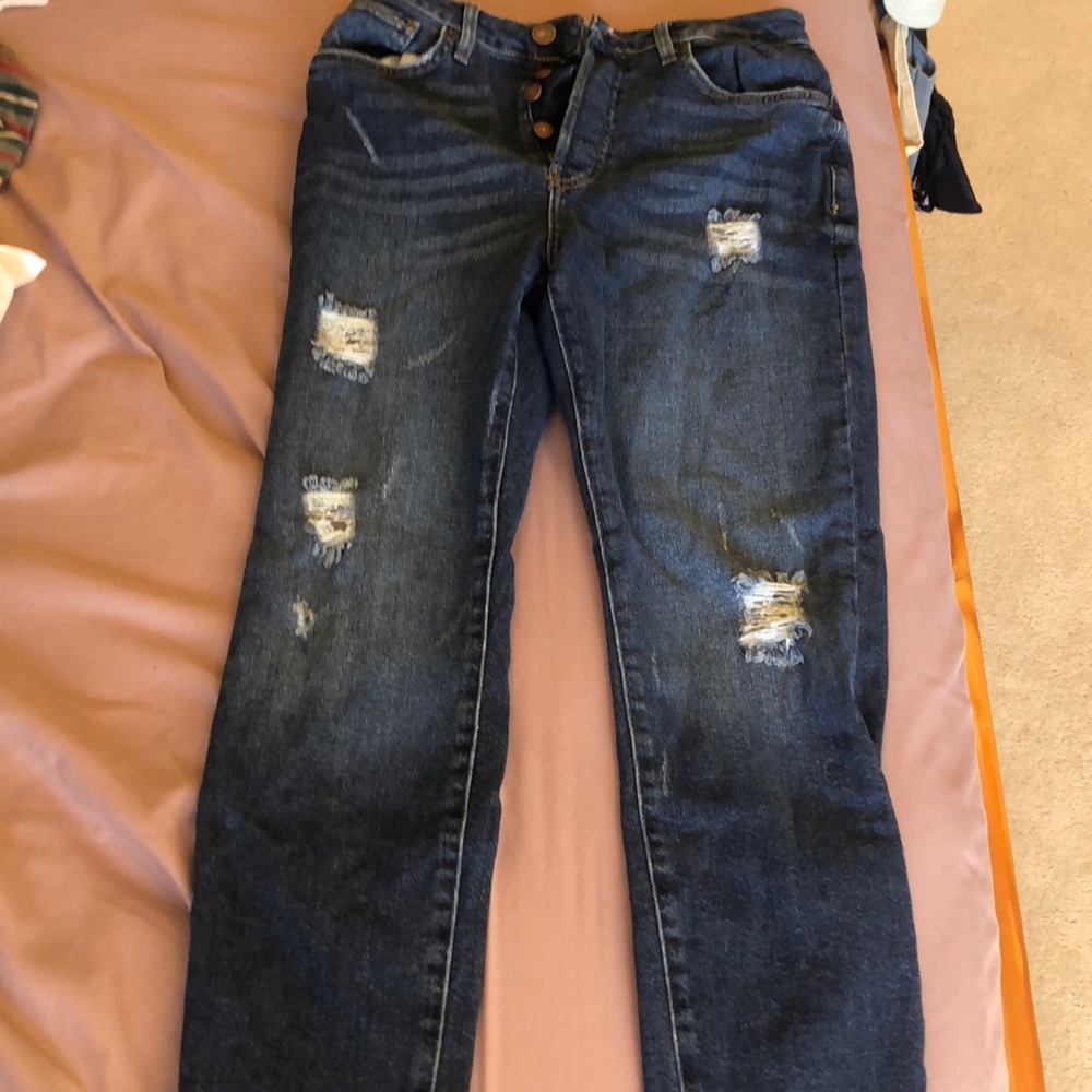 Forever 21 skinny ripped jeans
